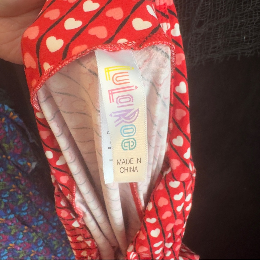 LuLaRoe Red and White Heart Leggings